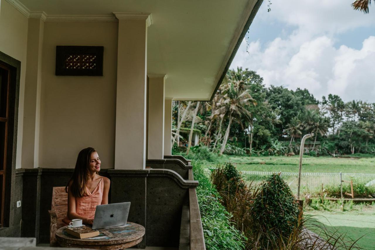 The Artini Dijiwa Ubud Hotel Exterior photo